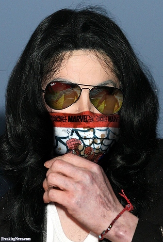 Michael-Jackson-in-Spiderman-Mask--56589